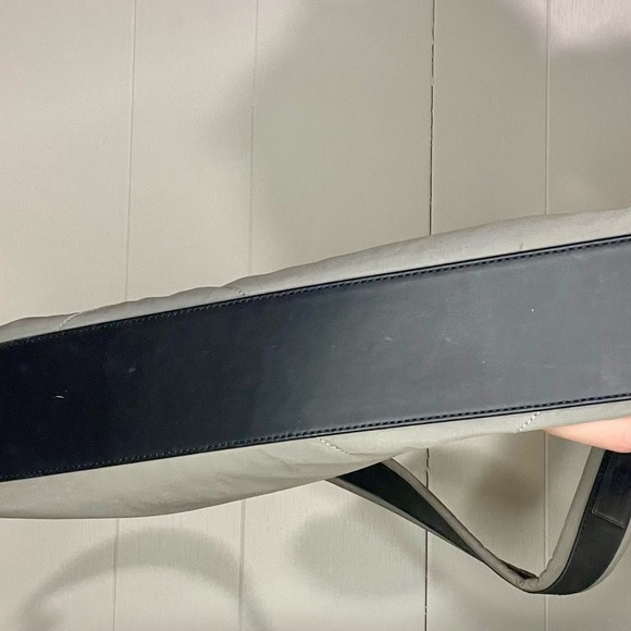 Salvatore Ferragamo Sport Shoulder Bag - Picture 8 of 9